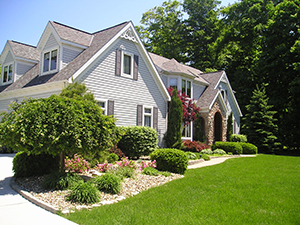 Landscapers and Lawncare Services in Long Beach, CA